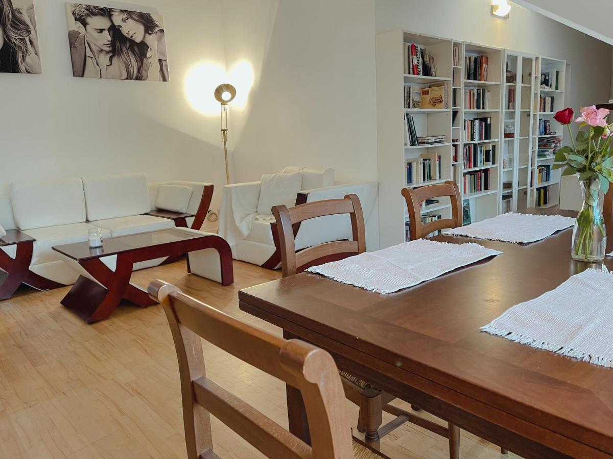 Luxury 150M2 Suite In Most Desirable Area Of Historic Central Viena Exterior foto